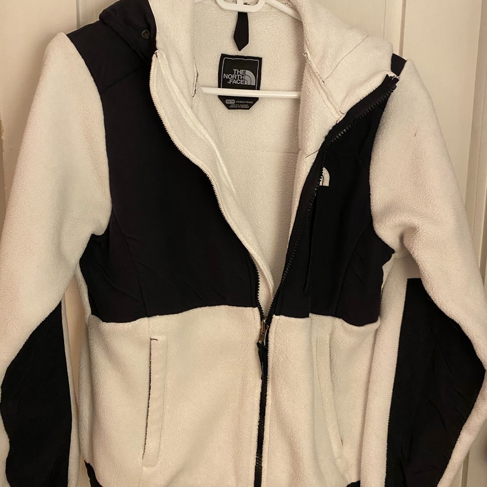Women’s north face fleece